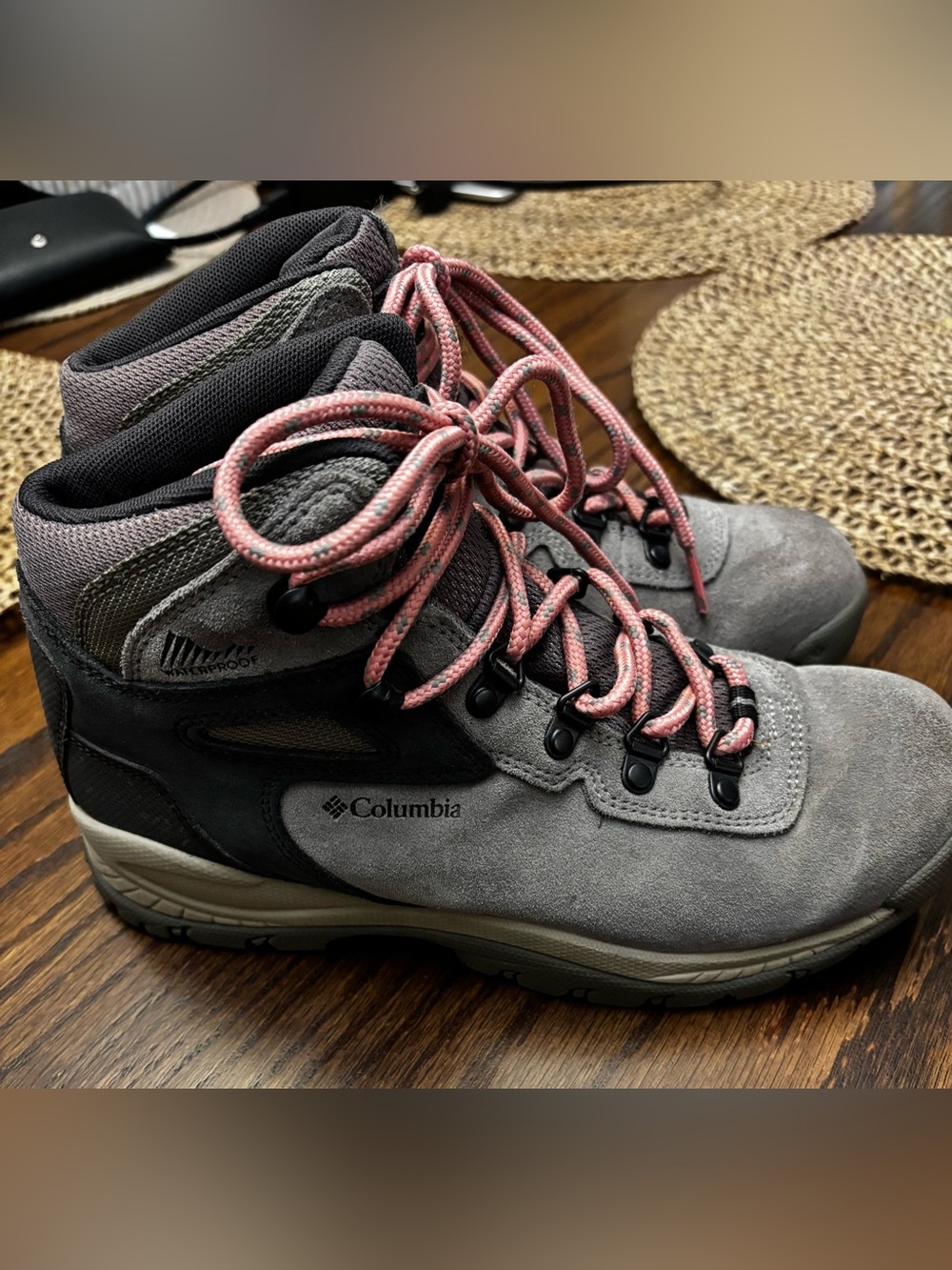 Columbia Women's Newton Ridge Plus Mid Waterproof Hiking Boots